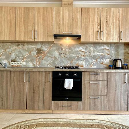 Apartpoltava Світлі Просторі Апартаменти 80М2 , 2-Окремі Кімнати, Новобудова Центр Чек Банківський Buitenkant foto