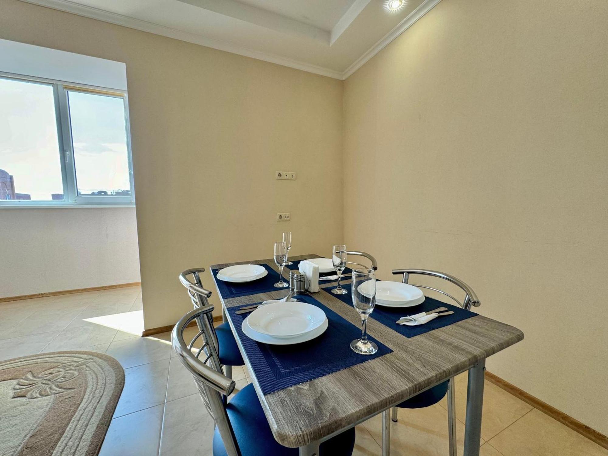 Apartpoltava Світлі Просторі Апартаменти 80М2 , 2-Окремі Кімнати, Новобудова Центр Чек Банківський Buitenkant foto