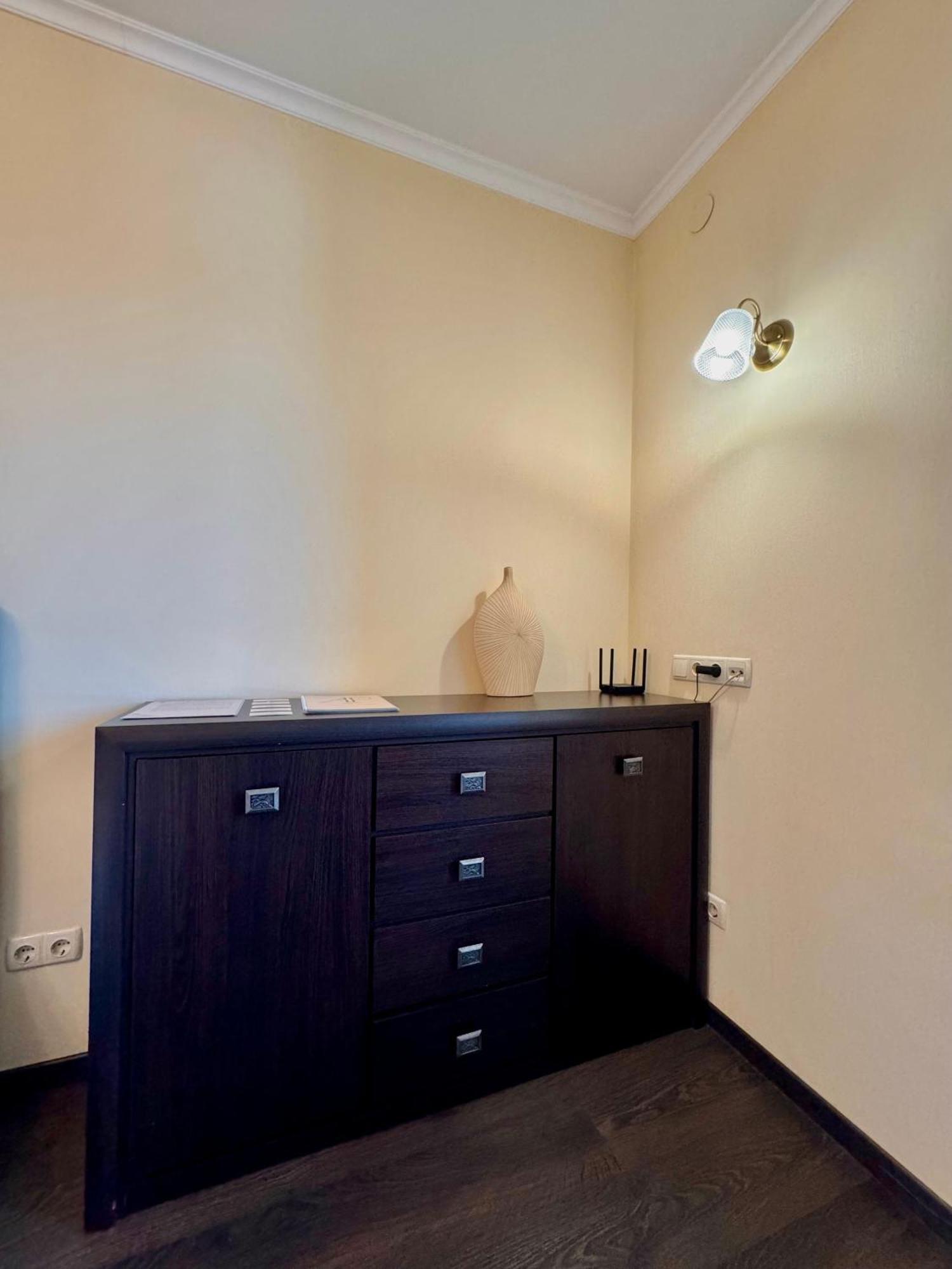 Apartpoltava Світлі Просторі Апартаменти 80М2 , 2-Окремі Кімнати, Новобудова Центр Чек Банківський Buitenkant foto