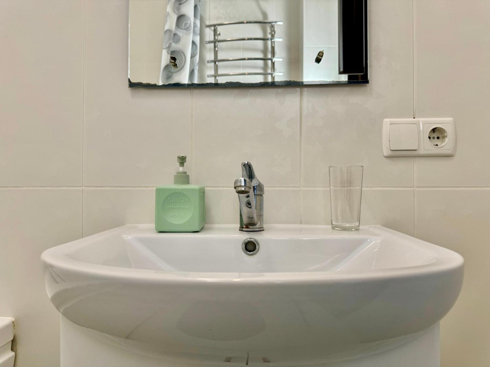 Apartpoltava Світлі Просторі Апартаменти 80М2 , 2-Окремі Кімнати, Новобудова Центр Чек Банківський Buitenkant foto